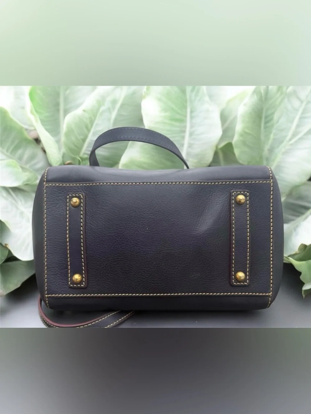Dooney & Bourke Florentine Maxine Tote in excellent condition